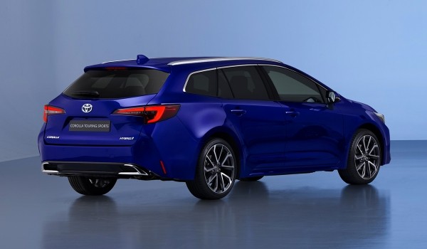 Обновленная Toyota Corolla для Европы: мощнее и быстрее