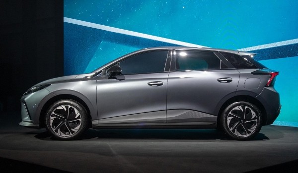 Mulan для Европы: новый хэтчбек MG4 Electric Mulan для Европы: новый хэтчбек MG4 Electric