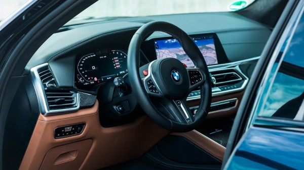 Ателье Manhart доработало новый кроссовер BMW X5 M Competition Ателье Manhart доработало новый кроссовер BMW X5 M Competition