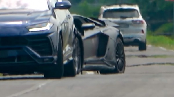 Компания Lamborghini вывела на тесты замену Aventador Компания Lamborghini вывела на тесты замену Aventador