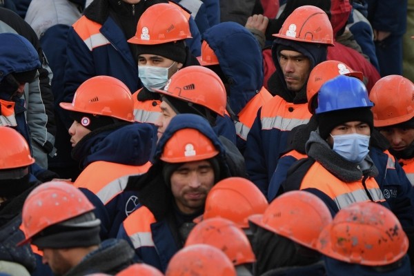 "Таких уже сотни тысяч": на что решились гастарбайтеры в России "Таких уже сотни тысяч": на что решились гастарбайтеры в России