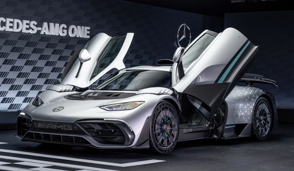 Mercedes-AMG One с техникой Формулы-1 все-таки стал серийным Mercedes-AMG One с техникой Формулы-1 все-таки стал серийным