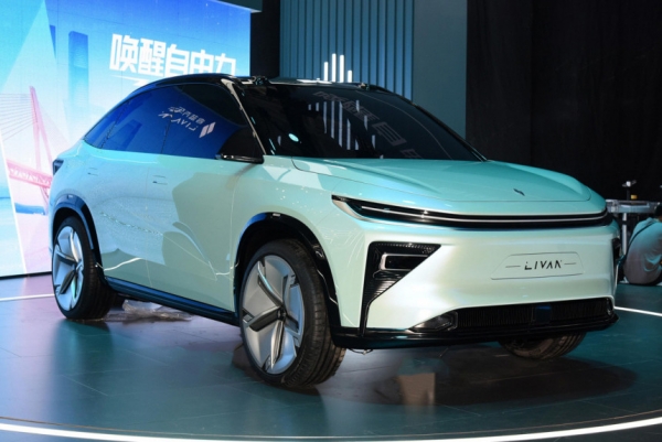 Lifan превратился в Livan: представлены две модели Lifan превратился в Livan: представлены две модели