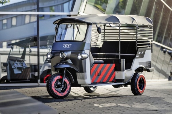 Дайджест дня: рикша с сердцем Audi, G-класс в квадрате и другие события индустрии