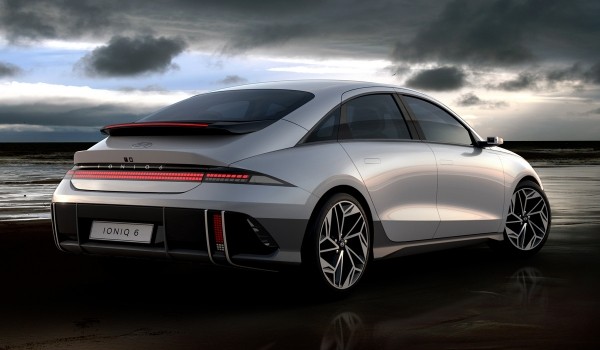 Электрический стримлайнер: рассекречен седан Hyundai Ioniq 6