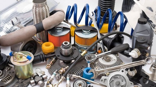 В РФ резко вырос спрос на дорогие автозапчасти весной 2022 года