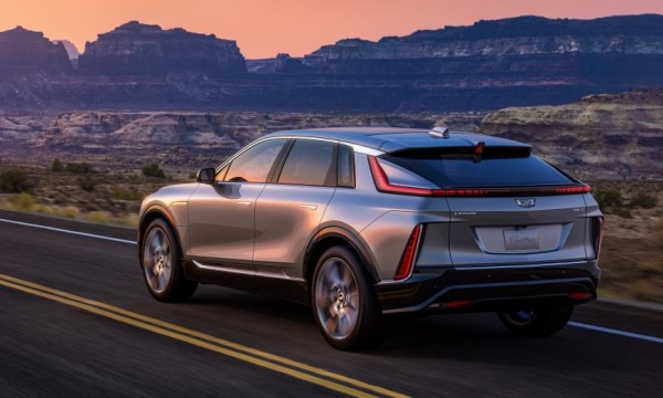 General Motors со своими брендами Hummer и Cadillac появятся в Европе со своими электромобилями General Motors со своими брендами Hummer и Cadillac появятся в Европе со своими электромобилями