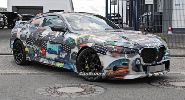 Компания Bugatti потратила более 10 часов на нанесение 24-каратного золота на гиперкар Chiron L'Ebe