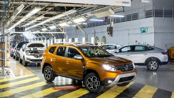 Компания Renault продала в РФ 1 789 новых автомобилей в мае 2022 года, несмотря на уход Компания Renault продала в РФ 1 789 новых автомобилей в мае 2022 года, несмотря на уход