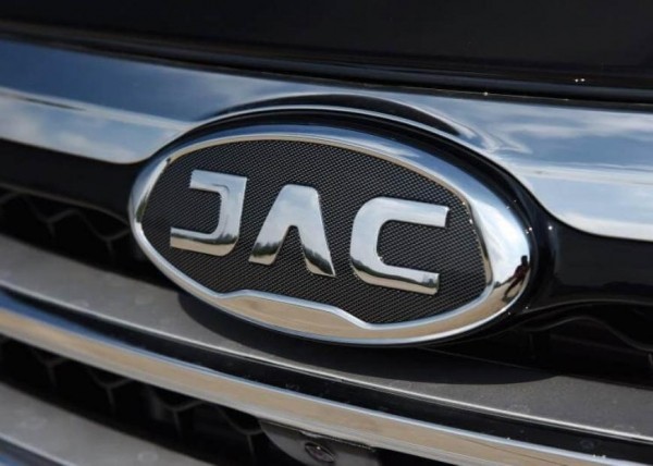 Назван производитель возрождённых «Москвичей» Назван производитель возрождённых «Москвичей»