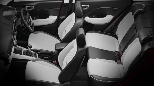 Новый кроссовер HYUNDAI VENUE выходит на рынок Индии по цене от 500 тысяч рублей