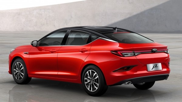 Составлен ТОП-5 автоновинок, которые оказались не нужны россиянам Составлен ТОП-5 автоновинок, которые оказались не нужны россиянам