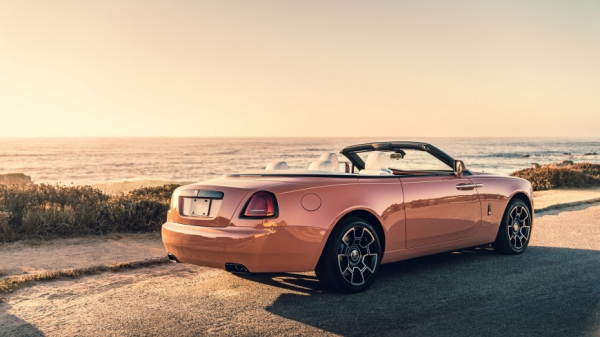 Украденный Rolls-Royce Dawn удалось вернуть благодаря встроенному "аварийному выключателю"