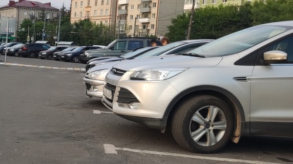 Названы самые популярные автомобили с пробегом на рынке РФ во II квартале 2022 года