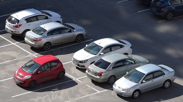 Автоэксперт Хайцеэр связал покупку автомобиля на онлайн-аукционе с определенными рисками Автоэксперт Хайцеэр связал покупку автомобиля на онлайн-аукционе с определенными рисками