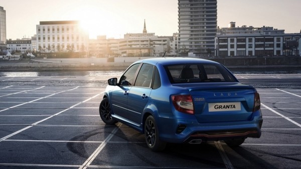 Автоконцерн АВТОВАЗ начал продажи упрощенного седана LADA Granta Drive Active в июле 2022 года Автоконцерн АВТОВАЗ начал продажи упрощенного седана LADA Granta Drive Active в июле 2022 года