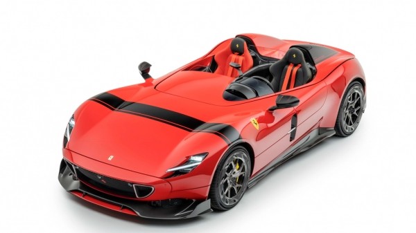 Ателье Mansory предложило комплект доработок для редчайшего суперкара Ferrari Ателье Mansory предложило комплект доработок для редчайшего суперкара Ferrari