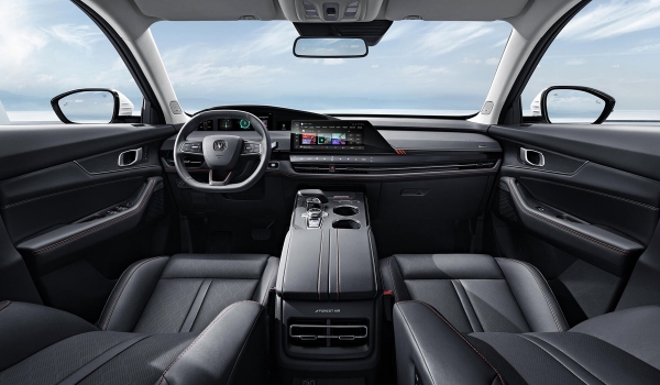 Объявлены российские цены на кроссоверы Changan Uni-K