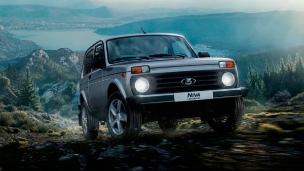 АвтоВАЗ объявил о начале продаж упроенного внедорожника LADA Niva Legend АвтоВАЗ объявил о начале продаж упроенного внедорожника LADA Niva Legend