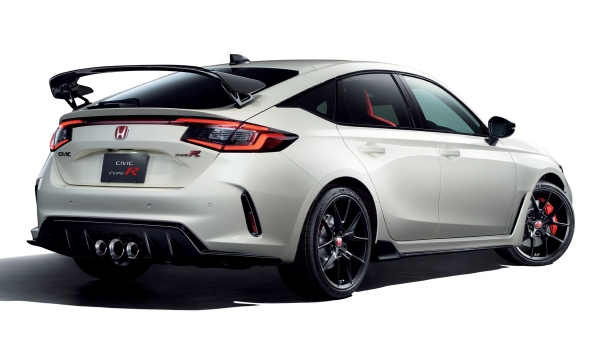 Рассекречен хот-хэтч Honda Civic Type R нового поколения Рассекречен хот-хэтч Honda Civic Type R нового поколения