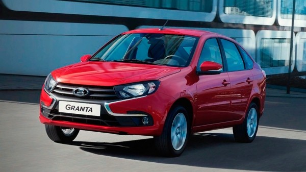 Автоконцерн АВТОВАЗ возможно оснастит упрощенную LADA Granta новыми опциями в 2022 году
