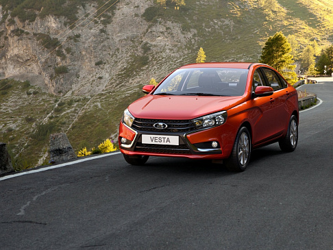 АВТОСТАТ: Доля марки LADA на рынке РФ в июле превысила 30% впервые с 2007 года