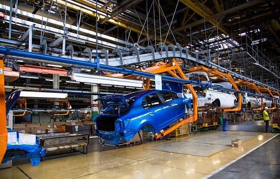 АВТОВАЗ назвал пять нелепых мифов об автозаводе в Тольятти 