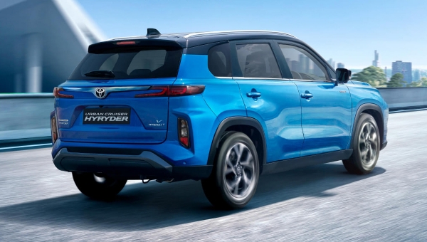 Новый кроссовер Toyota Urban Cruiser Hyryder вырос из Витары Новый кроссовер Toyota Urban Cruiser Hyryder вырос из Витары