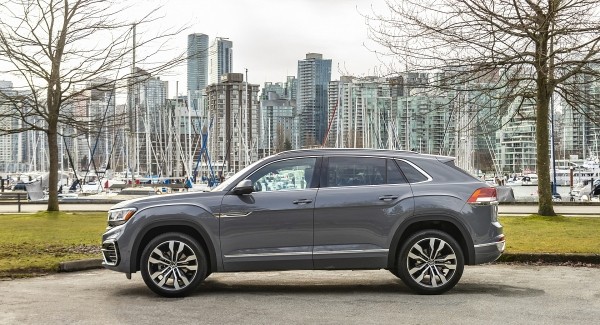 Более 43 000 моделей VOLKSWAGEN имеют неисправную камеру заднего вида