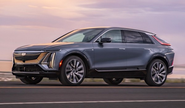 Дайджест дня: салон обновленной Весты, планы марки Exeed и другие события индустрии