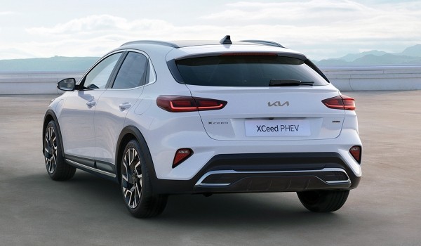 Кросс-хэтчбек Kia XCeed: рестайлинг и версия GT-line