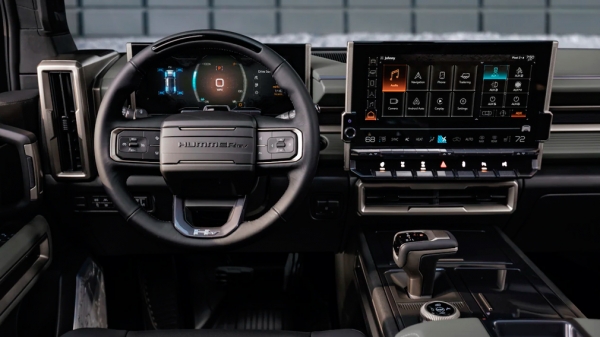 Очередь на новый электрический GMC HUMMER EV в июле 2022 года достигла 17 лет Очередь на новый электрический GMC HUMMER EV в июле 2022 года достигла 17 лет