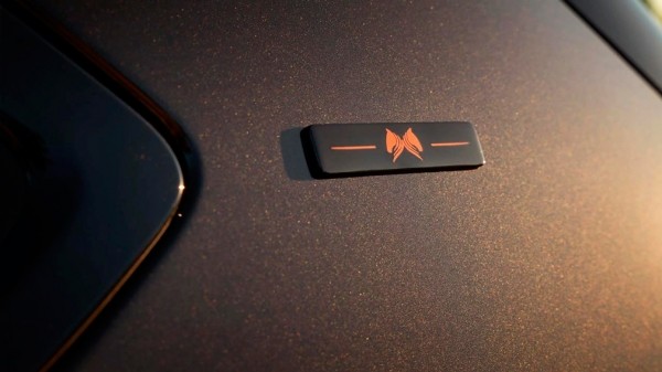 Компания Bentley выпустила эксклюзивную серию из десяти Bentayga Компания Bentley выпустила эксклюзивную серию из десяти Bentayga