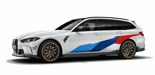 Для "заряженного" универсала BMW M3 Touring доступны аксессуары M Performance Для "заряженного" универсала BMW M3 Touring доступны аксессуары M Performance