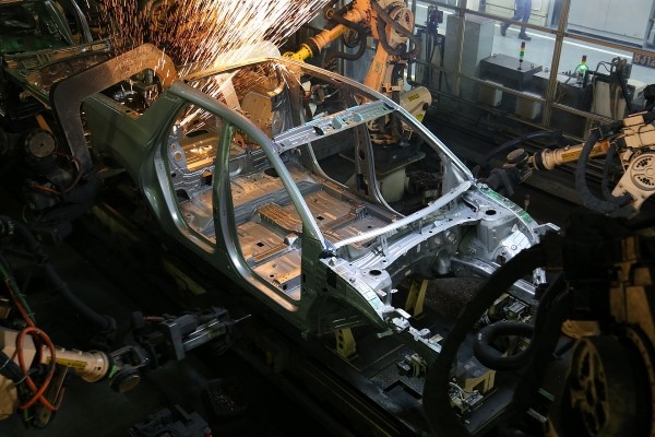 Дочерняя компания Hyundai якобы наняла несовершеннолетних детей на один из заводов в Алабаме Дочерняя компания Hyundai якобы наняла несовершеннолетних детей на один из заводов в Алабаме