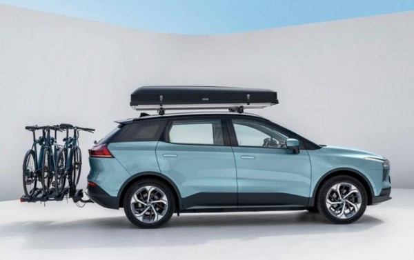 Электрический внедорожник Aiways U5 получил новую «рабочую» версию в Испании 