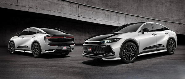 Эти внедорожники Toyota имеют классический дизайн и современные технологии