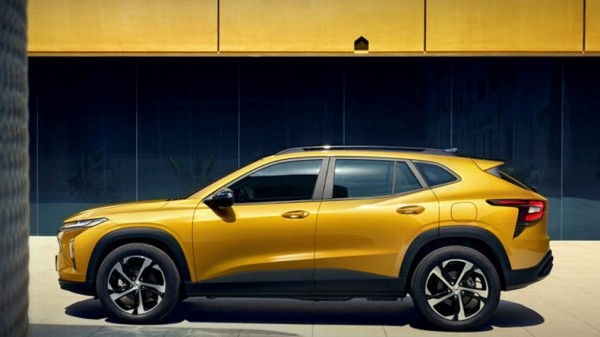 Компания CHEVROLET представила в Китае новый кроссовер CHEVROLET SEEKER 2022 года