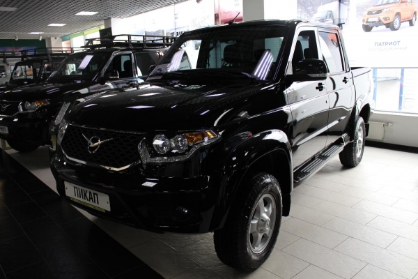 Глава УАЗа объяснил подорожание автомашин марки на треть разрывом отношений с поставщиками