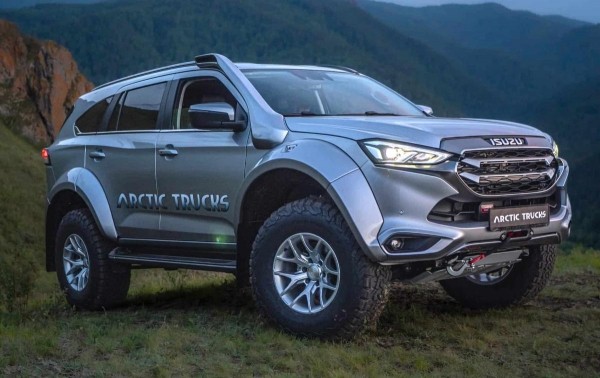 Компания Arctic Trucks превратила Isuzu MU-X 2-го поколения в экстремальный внедорожник Компания Arctic Trucks превратила Isuzu MU-X 2-го поколения в экстремальный внедорожник