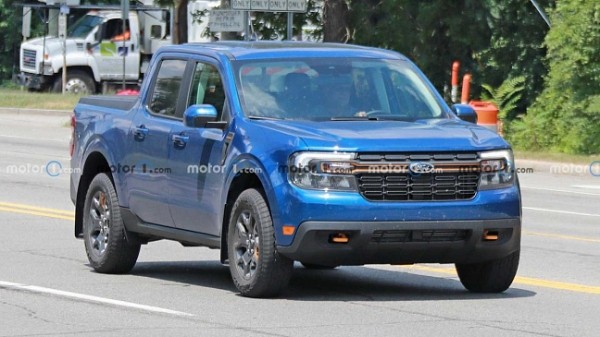 Компания Ford демонстрирует прототип зарядной станции для автоматического подключения к электромобилю