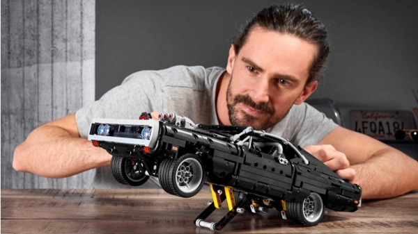 Копия Dodge Dodge собранная из Lego смогла выдержать краш-тест Копия Dodge Dodge собранная из Lego смогла выдержать краш-тест
