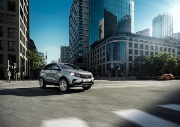 Минтранс РФ: со временем АВТОВАЗ вернет подушки безопасности в новые авто марки LADA