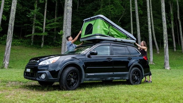 Палатка SylvanSport Loft на крыше превращает автомобиль в кемпер за 30 секунд Палатка SylvanSport Loft на крыше превращает автомобиль в кемпер за 30 секунд