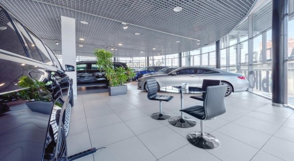 Продажи новых автомашин в Краснодаре за год снизились в четыре раза Продажи новых автомашин в Краснодаре за год снизились в четыре раза