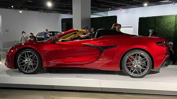 Сможет ли кто-нибудь обогнать Twin-Turbo Corvette Z06 C7 в драг-рейсинге? Сможет ли кто-нибудь обогнать Twin-Turbo Corvette Z06 C7 в драг-рейсинге?