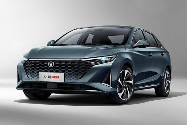 Обновленный седан Changan Raeton: Plus вместо CC Обновленный седан Changan Raeton: Plus вместо CC