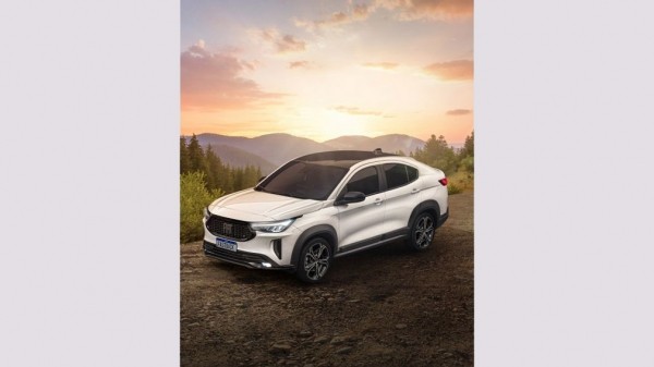 Fiat выпустил недорогой купе-кроссовер Fiat Fastback для Латинской Америки