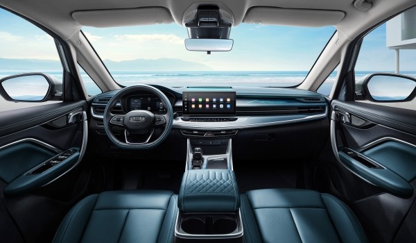 Минивэн Geely Jiaji L: увеличенный багажник и много обновок