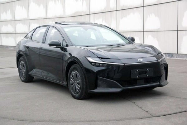 Новый седан Toyota bZ3: совместно с компаниями BYD и FAW Новый седан Toyota bZ3: совместно с компаниями BYD и FAW